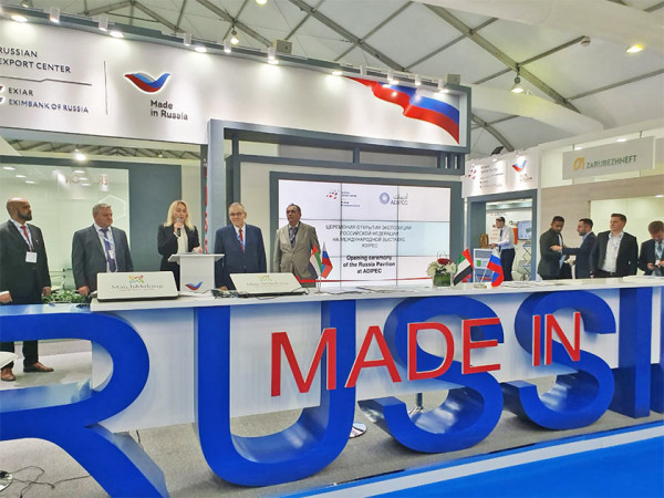 На ADIPEC-2019 Максим Загорнов провел серию стратегических переговоров с руководителями нефтегазовых концернов ОАЭ