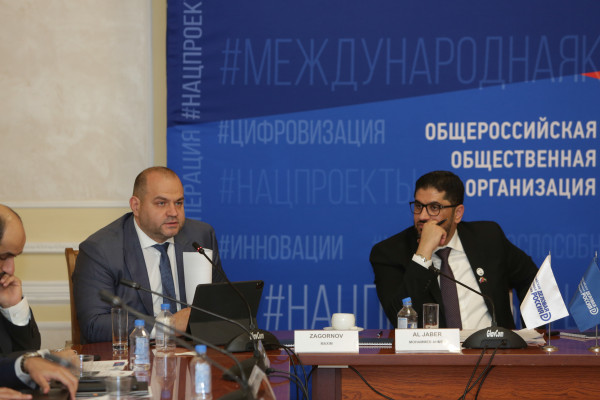 Бизнес-посол «Деловой России» в ОАЭ Максим Загорнов провел расширенную встречу с Послом ОАЭ в РФ Мухаммедом Ахмедом Аль-Джабером
