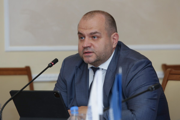 Бизнес-посол «Деловой России» в ОАЭ Максим Загорнов провел расширенную встречу с Послом ОАЭ в РФ Мухаммедом Ахмедом Аль-Джабером