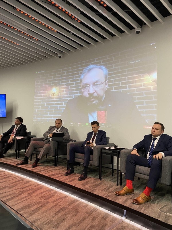 В рамках бизнес-форума на EXPO-2020 эксперты обсудили будущее энергетической отрасли на панельной сессии «Деловой России» и Ассоциации малой энергетики
