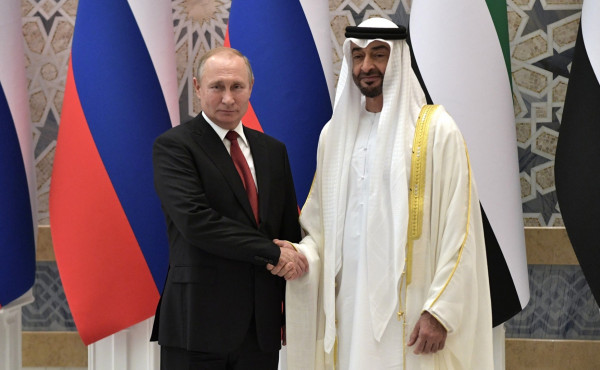 Президент ОАЭ Мухаммед бен Зайд Аль Нахайян встретился с Президентом России Владимиром Путиным