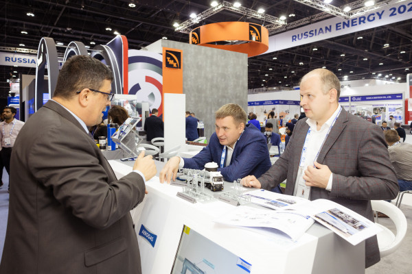 Более 100 b2b-встреч провела команда «Деловой России» на ADIPEC-2022