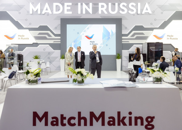 Более 100 b2b-встреч провела команда «Деловой России» на ADIPEC-2022