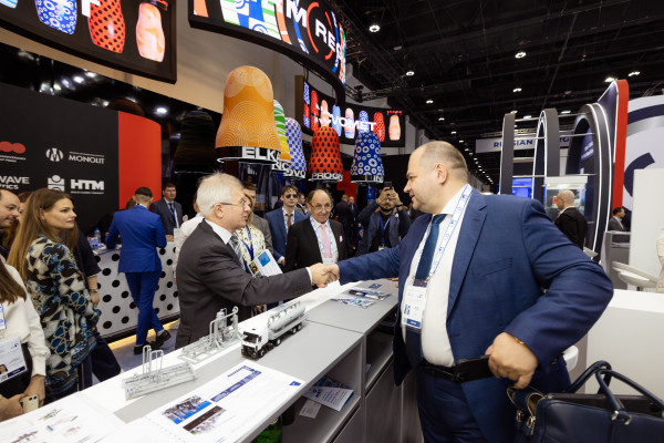 Более 100 b2b-встреч провела команда «Деловой России» на ADIPEC-2022