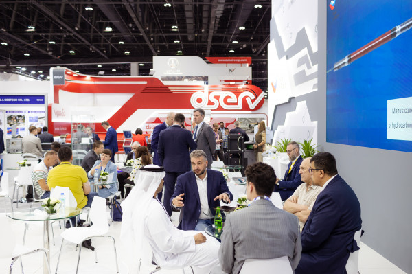 Более 100 b2b-встреч провела команда «Деловой России» на ADIPEC-2022
