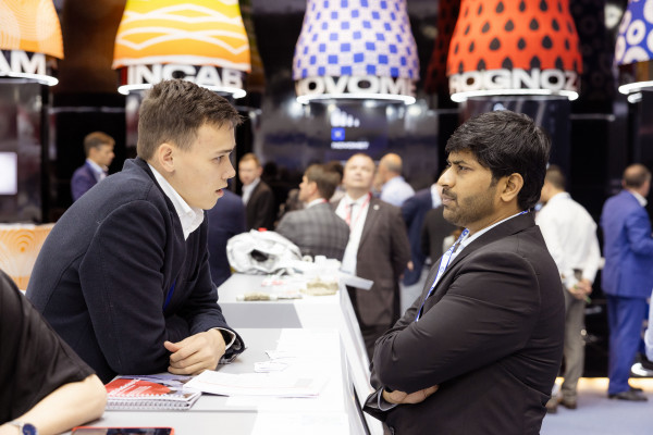 Более 100 b2b-встреч провела команда «Деловой России» на ADIPEC-2022