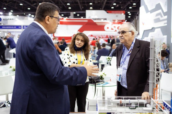 Более 100 b2b-встреч провела команда «Деловой России» на ADIPEC-2022