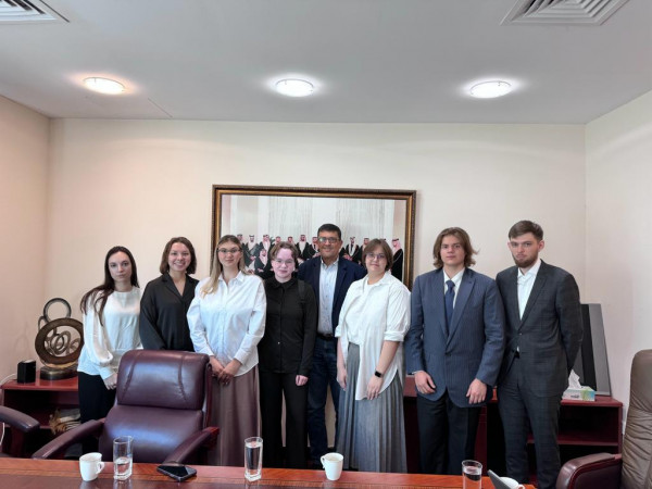 Стартовала стажировка студентов Президентской академии в ОАЭ