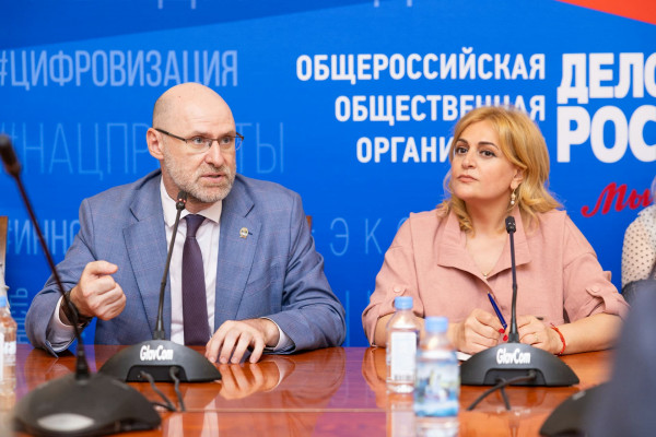 В Москве подвели итоги международной стажировки студентов РАНХиГС в ОАЭ